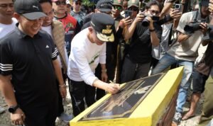 Gubernur Sulteng Anwar Hafid