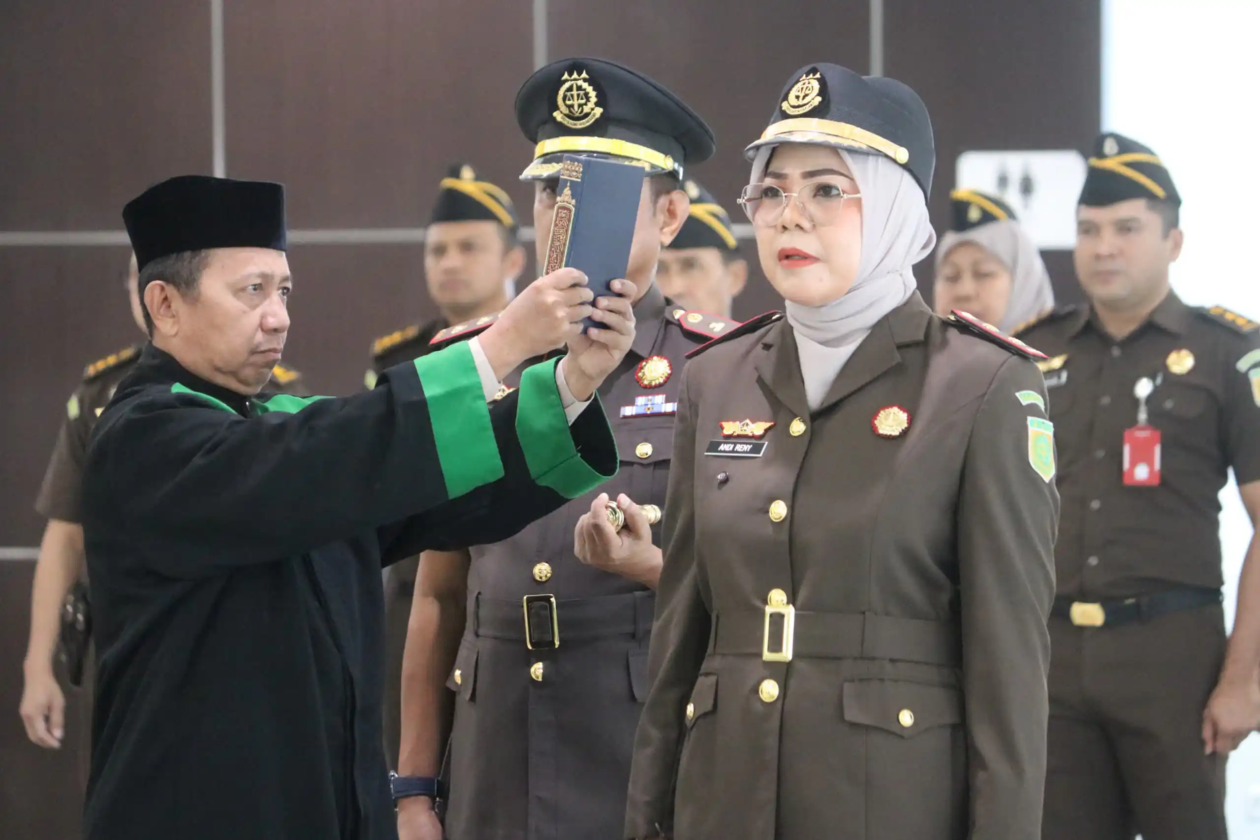 LihatSulteng lihatsulteng.com