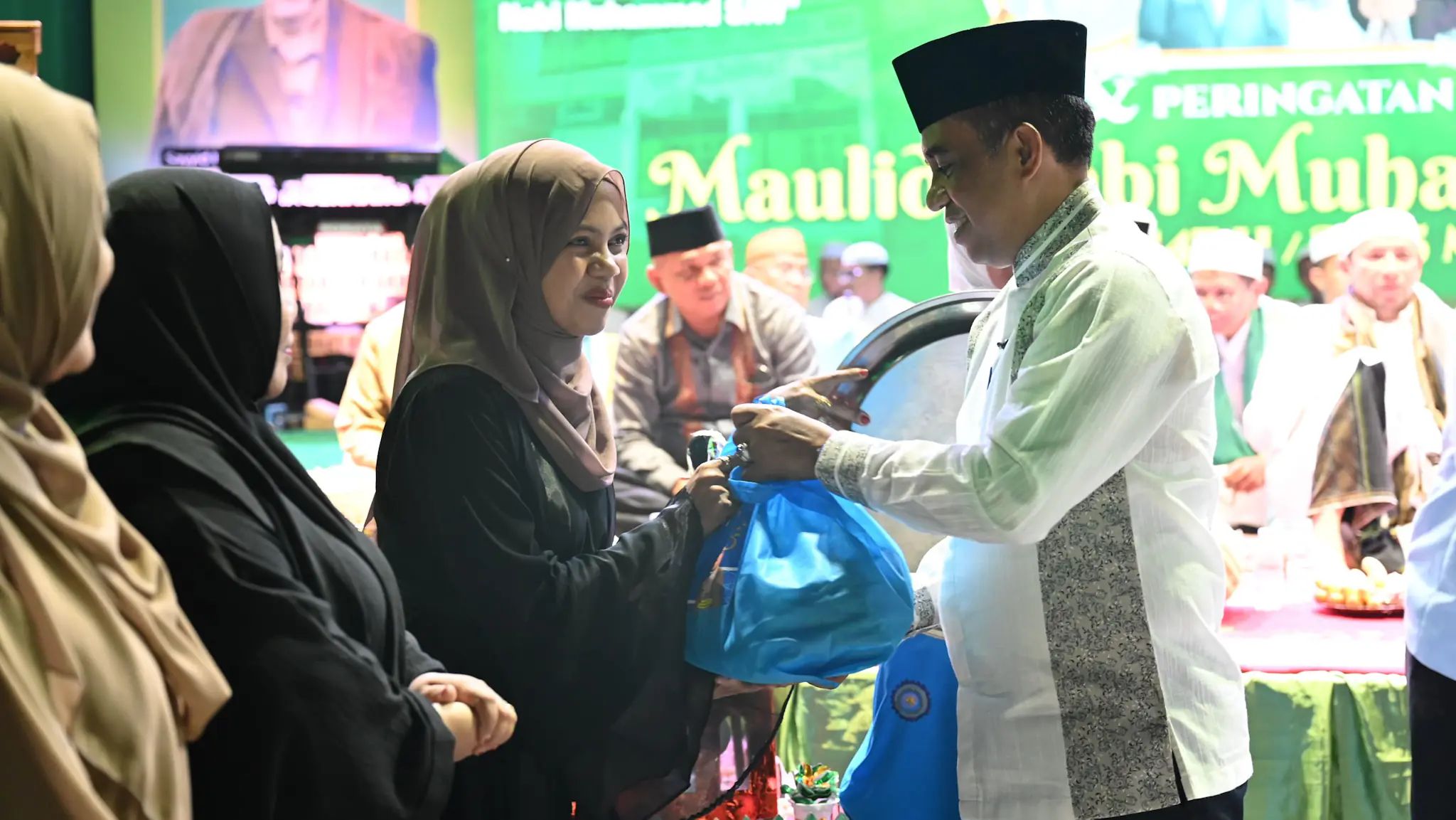 Lihat Sulteng lihatsulteng.com