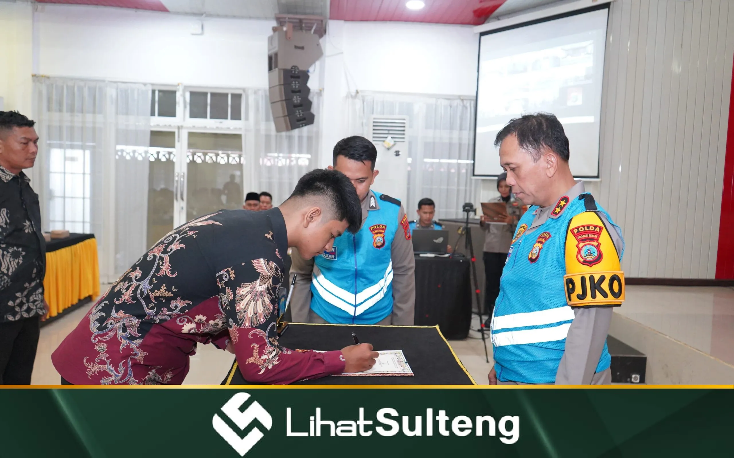 Lihat Sulteng lihatsulteng.com